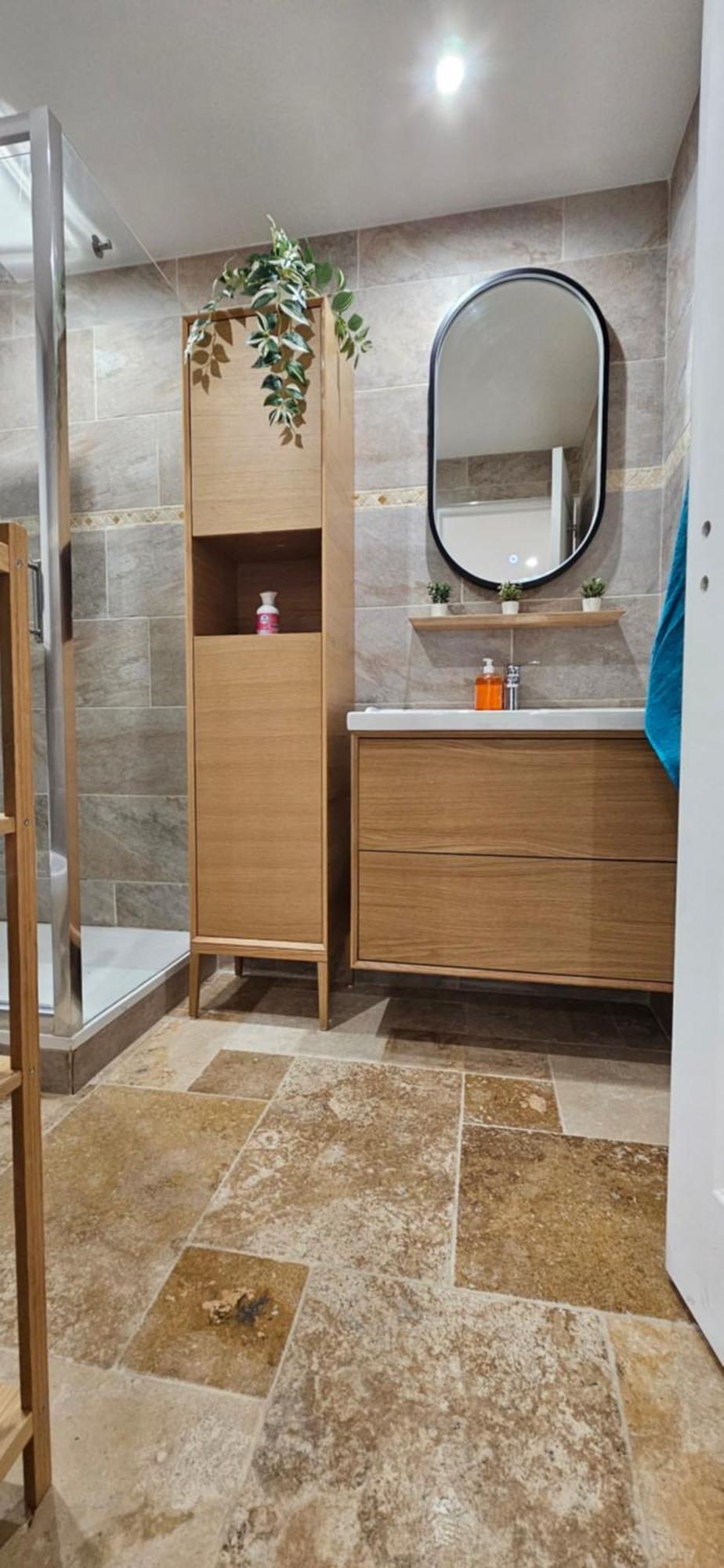 Vakantiehuis Charmante Maison Avec Jardin Sans Vis-a-vis Saint-Fons
